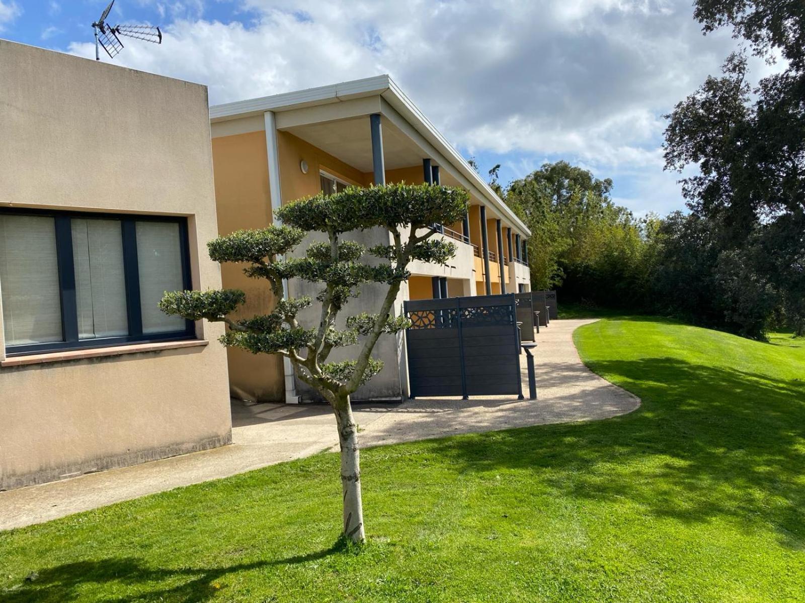 Residence Du Golf Nîmes Exterior foto